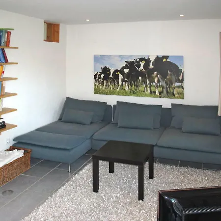 Haus Stapel 100s Uplengen