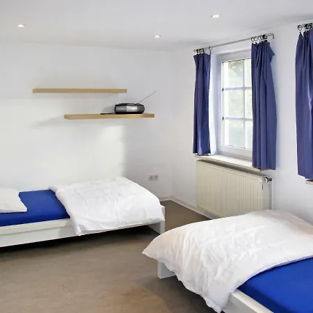 Haus Stapel 100s *